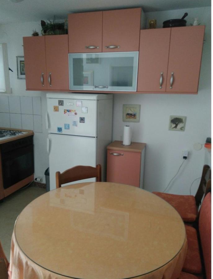 Zenta 2 Apartment